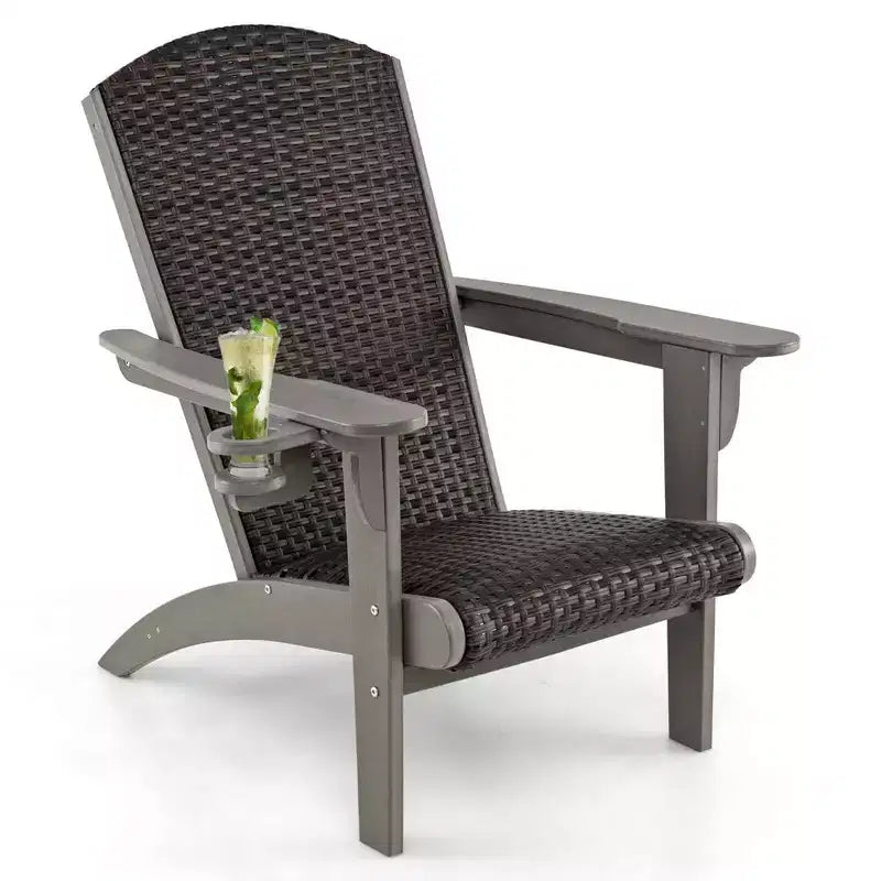 Fauteuil de jardin Adirondack Costway avec assise rembourrée en rotin, accoudoirs larges et porte-gobelet caché Noir/Marron/Gris/Blanc