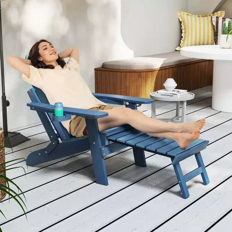 Chaise Adirondack Costway pour terrasse, en HIPS résistant aux intempéries, avec repose-pieds rétractable, Noir/Marron/Gris/Bleu marine