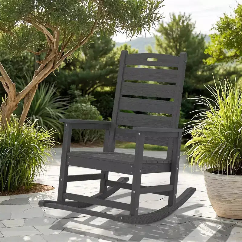 Sedia a Dondolo da Esterno Hyleory Extra Larga in HDPE Adirondack con Poggiapiedi Integrato e Inclinazione a 30 Gradi per il Massimo Relax
