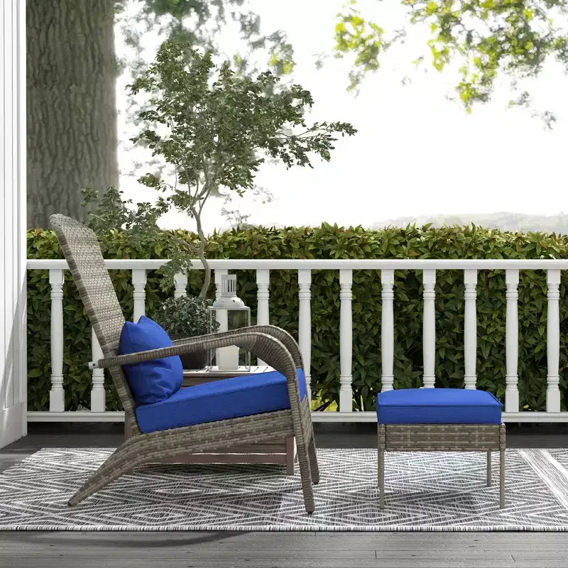 Sedia Adirondack in vimini per braciere con pouf e cuscini