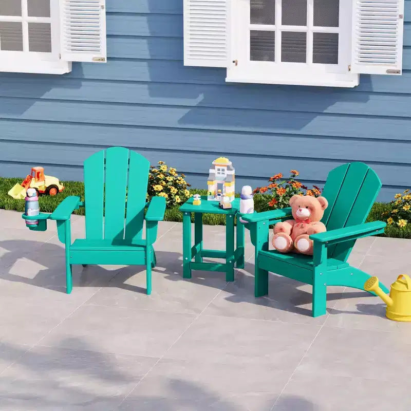 Ensemble de 3 chaises Adirondack WestinTrends Malibu en PEHD pour enfants avec table d'appoint carrée et porte-gobelets