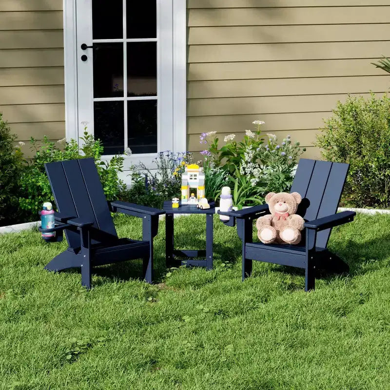 Ensemble de 3 chaises Adirondack modernes WestinTrends Ashore en PEHD pour enfants avec table d'appoint carrée et porte-gobelets