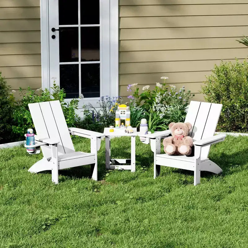 Ensemble de 3 chaises Adirondack modernes WestinTrends Ashore en PEHD pour enfants avec table d'appoint carrée et porte-gobelets