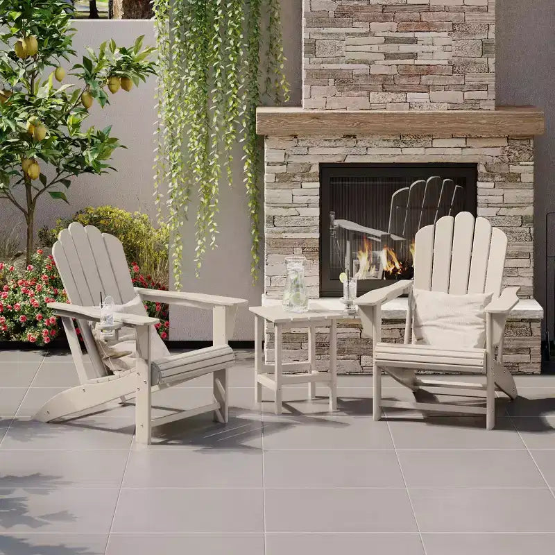 WestinTrends Highland Set da 3 Pezzi da Esterno Patio in HDPE, Sedie Adirondack con Portabicchieri e Tavolino, Sabbia