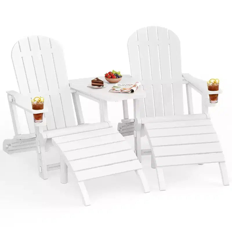 Set di sedie Adirondack Celebalcony con foro per ombrellone, vassoio rimovibile e 2 poggiapiedi curvi, sedie da esterno in plastica HDPE per patio e piscina