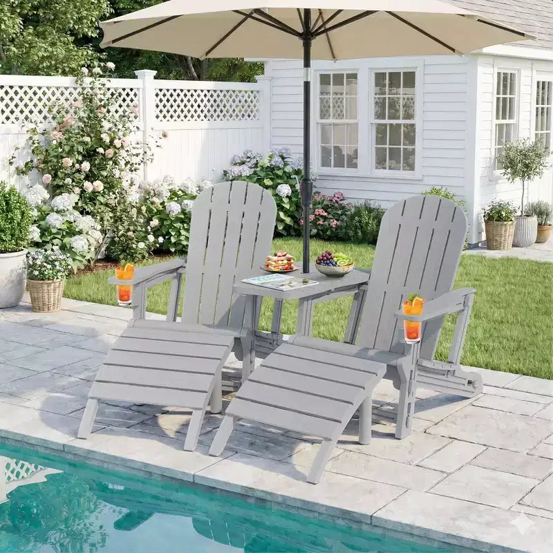 Ensemble de chaises Adirondack Celebalcony avec trou pour parasol, plateau amovible et 2 poufs incurvés, chaises d'extérieur en plastique HDPE pour patio et piscine