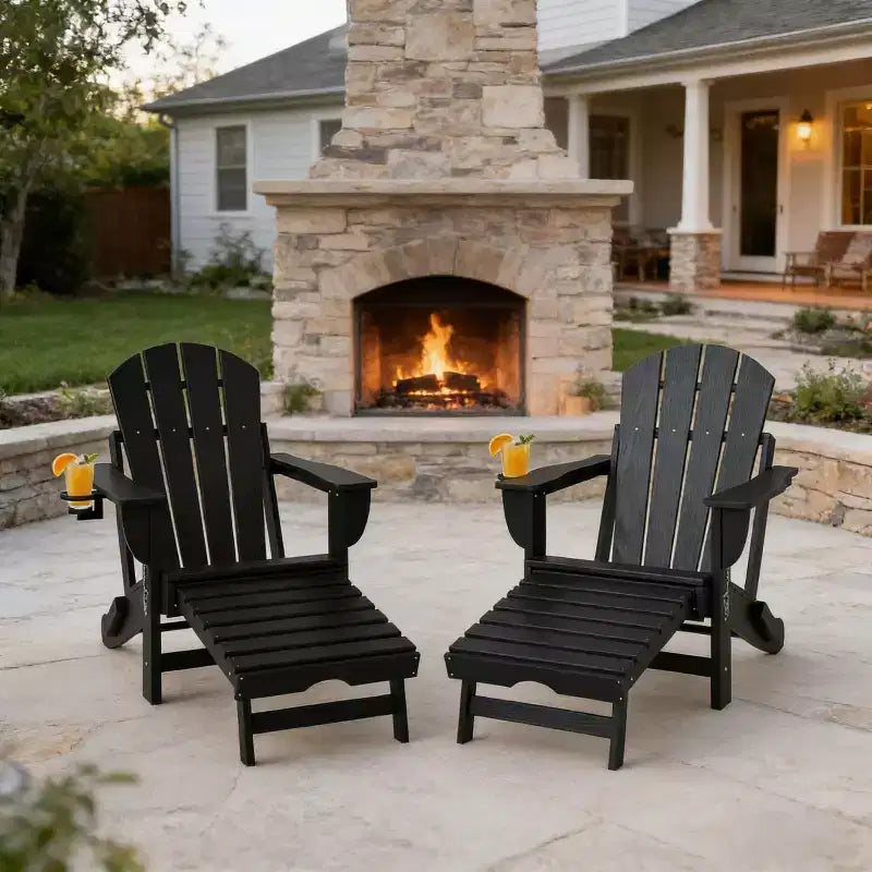 Set di 2 sedie pieghevoli Adirondack da falò con poggiapiedi a scomparsa, comfort extra-large, portabicchieri, sedute da patio per esterni in HDPE per tutte le stagioni-Panipeachy