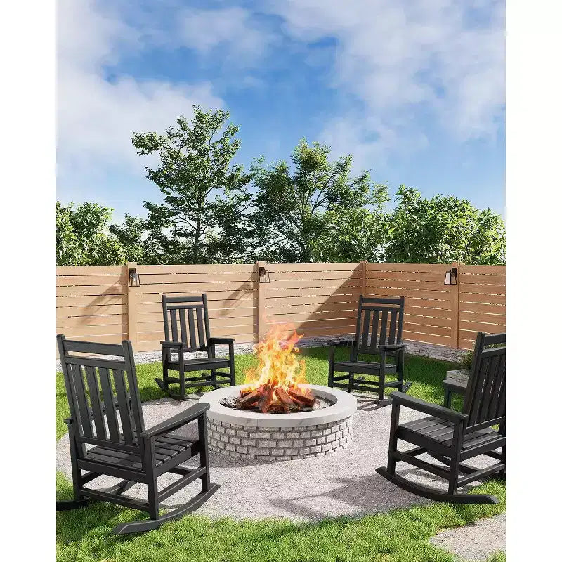 Set di 2 sedie a dondolo in HDPE con 1 tavolino, sedia a dondolo Adirondack con schienale alto, set di mobili resistenti a tutte le condizioni atmosferiche per portico, giardino