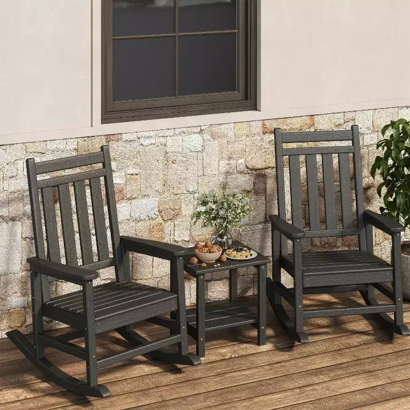 Set di 2 sedie a dondolo in HDPE con 1 tavolino, sedia a dondolo Adirondack con schienale alto, set di mobili resistenti a tutte le condizioni atmosferiche per portico, giardino
