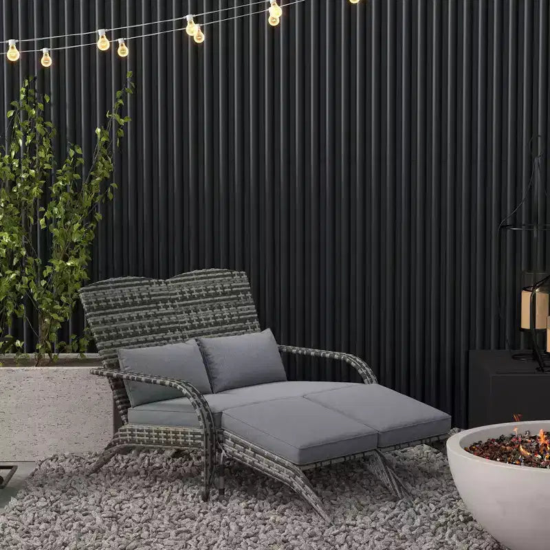Sedia Adirondack in vimini per 2 con cuscini e poggiapiedi, sedia a sdraio doppia in rattan PE, sedia da braciere per portico con braccioli larghi, schienale alto