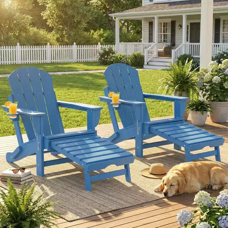 Set di 2 sedie Adirondack pieghevoli Outsunny, sedie da falò in HDPE con poggiapiedi retrattile, portabicchieri e seduta grande per ponte, giardino, cortile