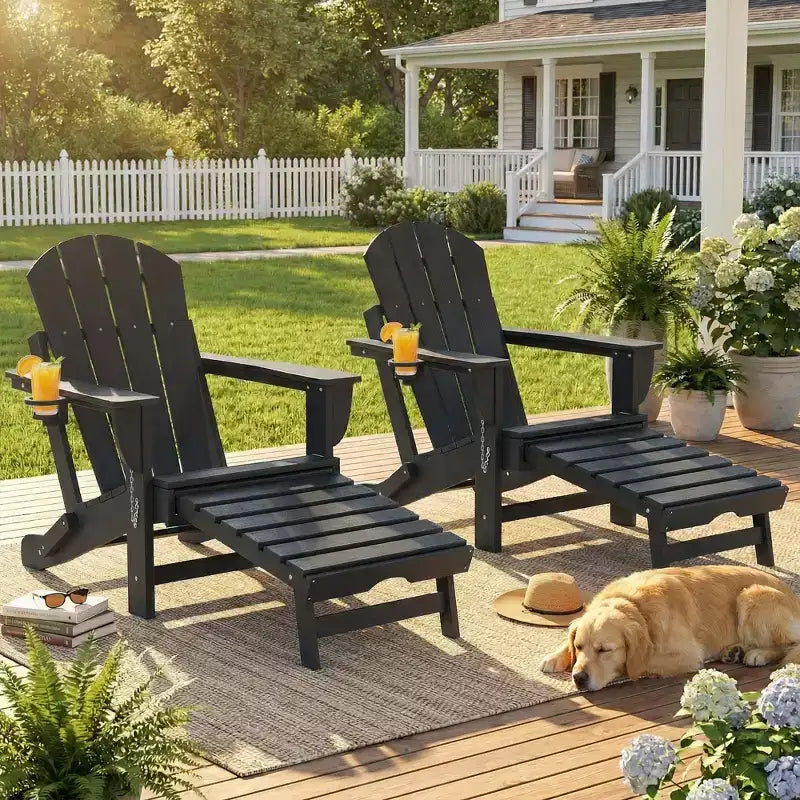 Set di 2 sedie Adirondack pieghevoli Outsunny, sedie da falò in HDPE con poggiapiedi retrattile, portabicchieri e seduta grande per ponte, giardino, cortile