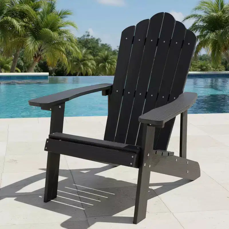 Sedia Adirondack da esterno Gymax, realizzata in resistente materiale HIPS con portabicchieri integrato, resistente alle intemperie e con portata fino a 172 kg, nera/tinta teak
