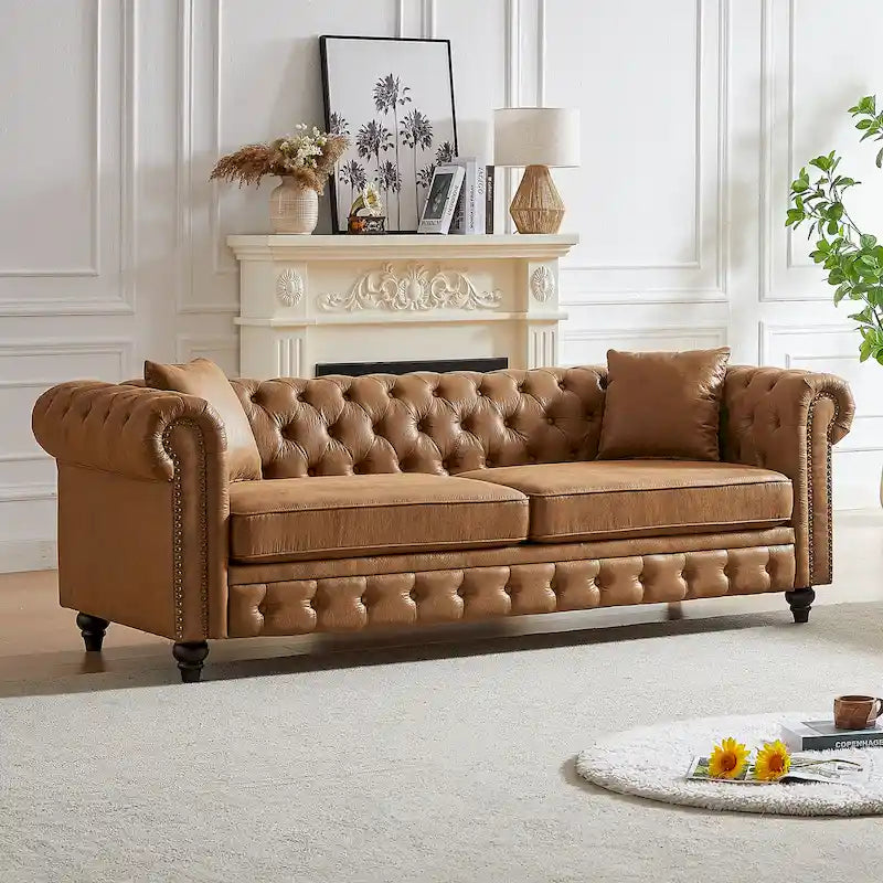 Divano a 3 posti Chesterfield 85.5 in tessuto tecnico con cuscini
