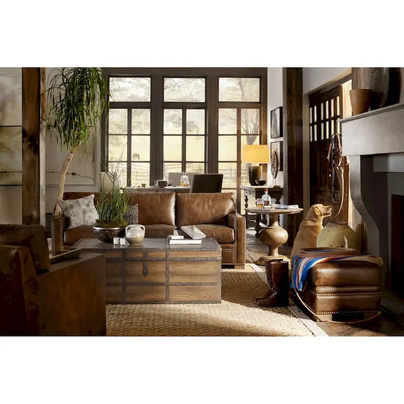 Tavolino Hooker Furniture Mason da 63,5 cm in pioppo della collezione Hill Country