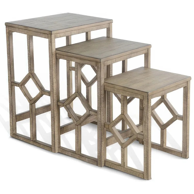 Set di 3 Tavolini Accent Impilabili Rena, A Doghe, Mogano Marrone Chiaro