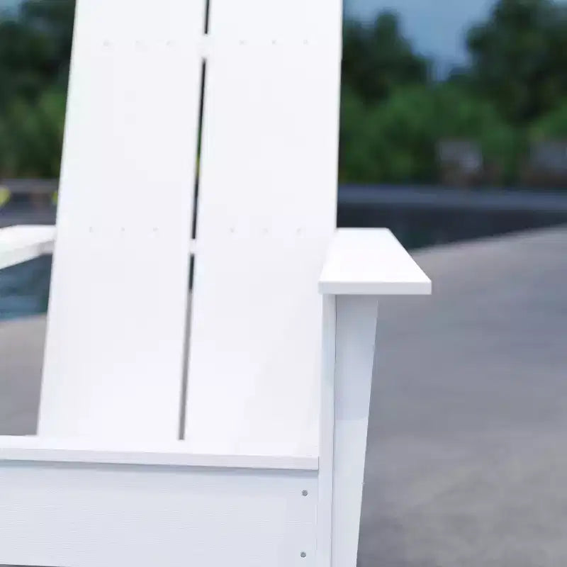 Sedia Adirondack in legno di poliresina per esterni Merrick Lane Modern 2 Slat Back