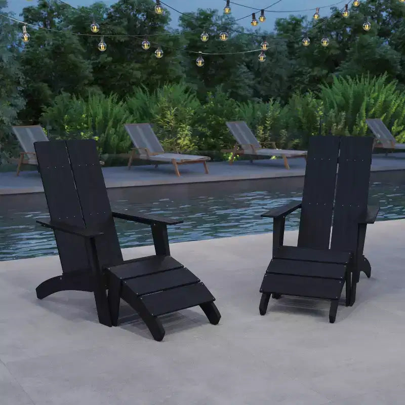 Lot de 2 chaises de patio Adirondack à lattes Merrick Lane avec poufs assortis