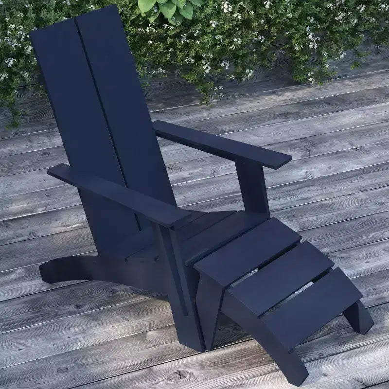 Sedia da patio Merrick Lane Adirondack moderna con schienale a doghe e poggiapiedi abbinato