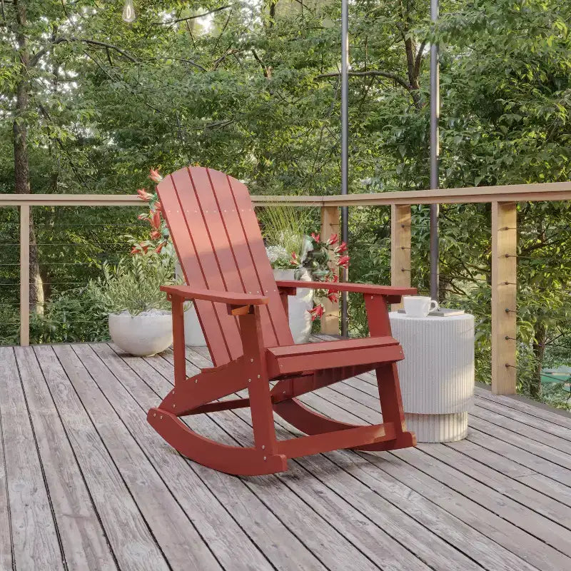 Sedia a dondolo Flash Furniture Savannah Adirondack in poliresina effetto legno per tutte le stagioni con accessori in acciaio inossidabile resistenti alla ruggine