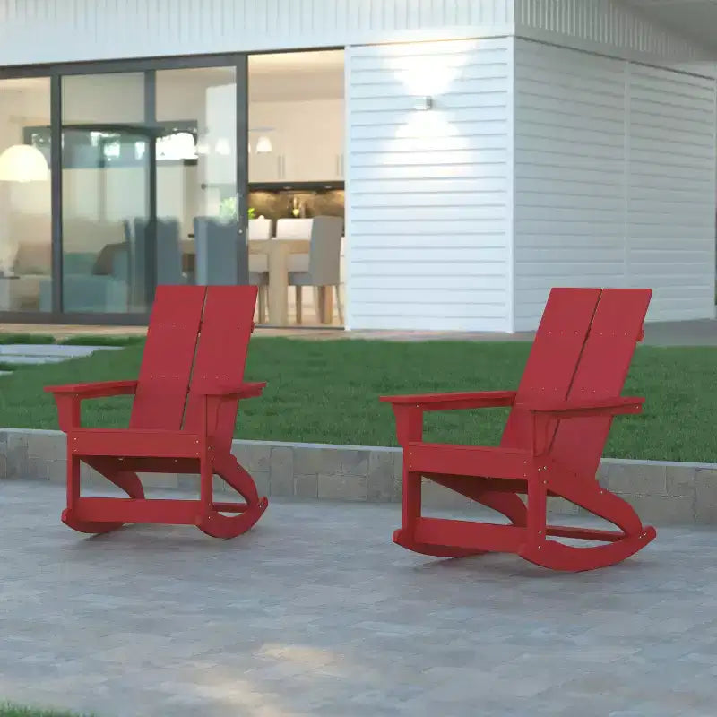 Set di 2 sedie a dondolo Adirondack moderne in poliresina per tutte le stagioni Emma and Oliver, per uso interno/esterno