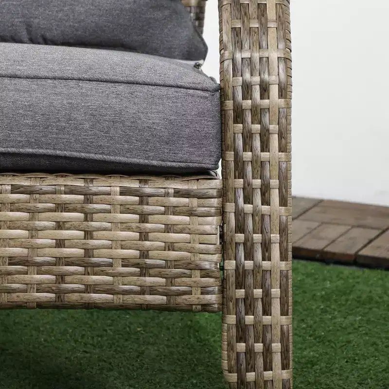 Sedia Adirondack Outsunny da Esterno con Rattan Intrecciato Resistente alle Intemperie, Cuscini Morbidi, Schienale Alto Curvo per Terrazzo o Giardino