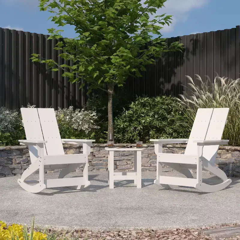 Set di mobili da giardino da 3 pezzi Merrick Lane Wellington Include sedie a dondolo Adirondack trattate UV resistenti alle intemperie e tavolino laterale