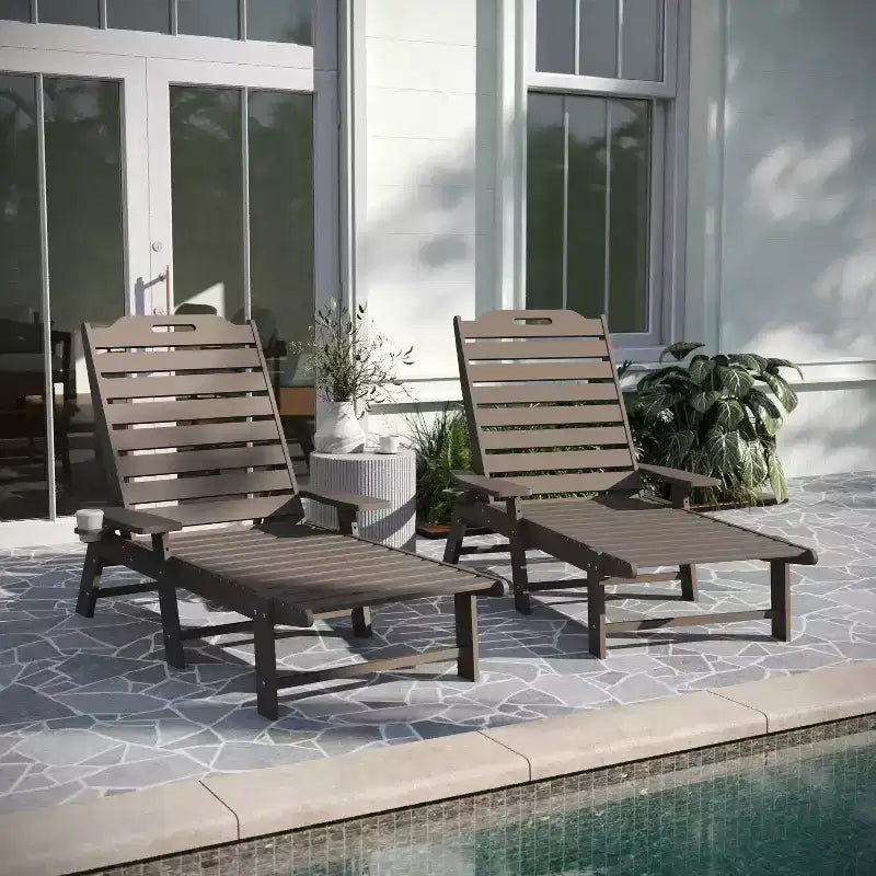 Merrick Lane Gaylord Set di 2 Lettini Adirondack Regolabili con Portabicchieri - Sedie a Sdraio in HDPE per Interni/Esterni per Tutte le Condizioni Atmosferiche
