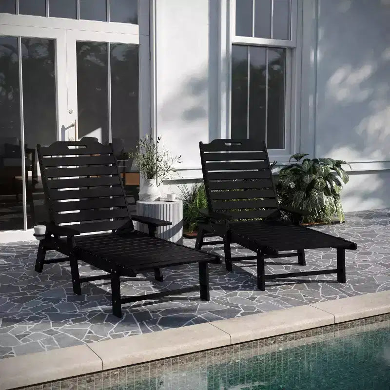 Merrick Lane Gaylord Set di 2 Lettini Adirondack Regolabili con Portabicchieri - Sedie a Sdraio in HDPE per Interni/Esterni per Tutte le Condizioni Atmosferiche