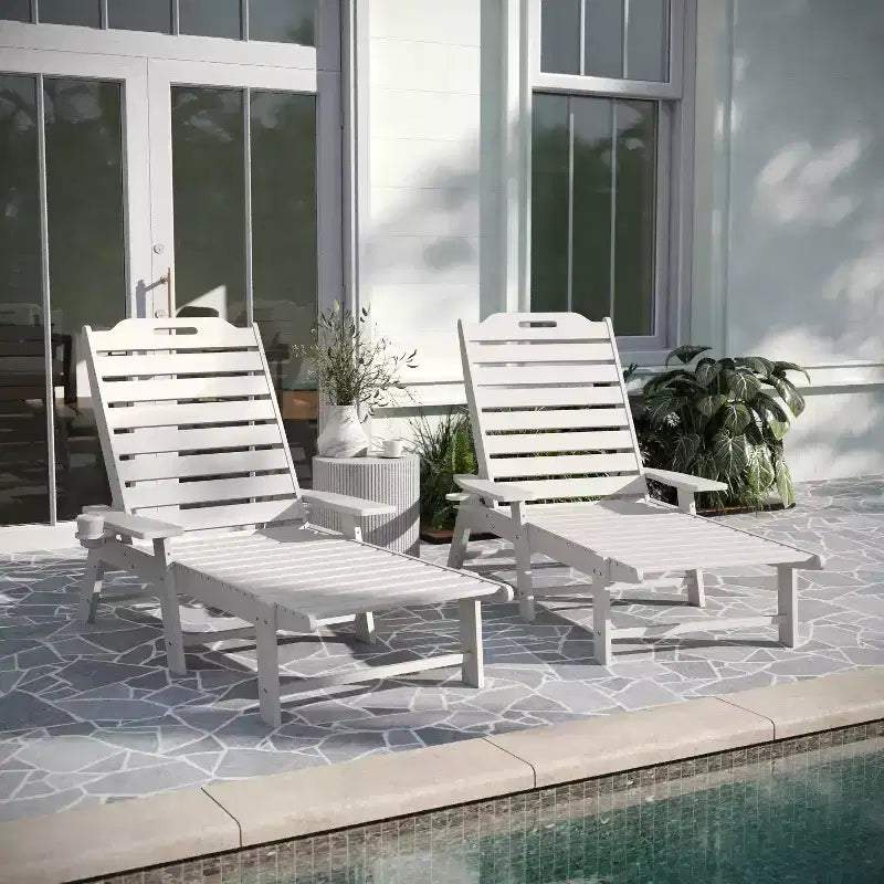 Merrick Lane Gaylord Set di 2 Lettini Adirondack Regolabili con Portabicchieri - Sedie a Sdraio in HDPE per Interni/Esterni per Tutte le Condizioni Atmosferiche