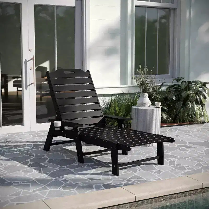 Merrick Lane Gaylord Sedia a sdraio Adirondack regolabile con portabicchieri - Sedia a sdraio in HDPE per interni/esterni in qualsiasi condizione atmosferica, colore nero