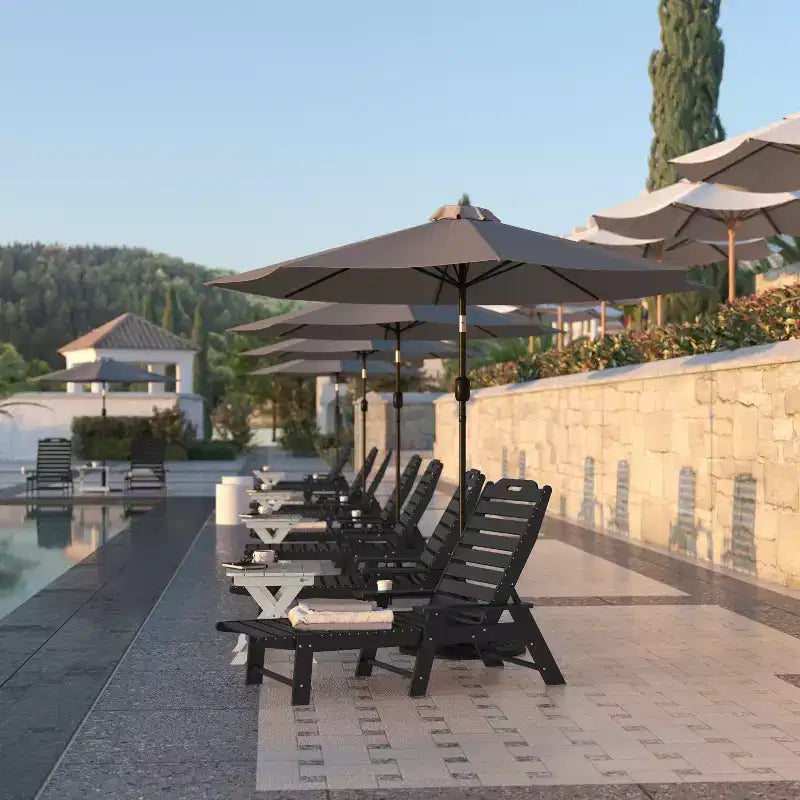Flash Furniture Monterey Set di 2 Lettini Reclinabili Adirondack Regolabili con Portabicchieri - Sedie a Sdraio in HDPE per Interni/Esterni Resistenti alle Intemperie