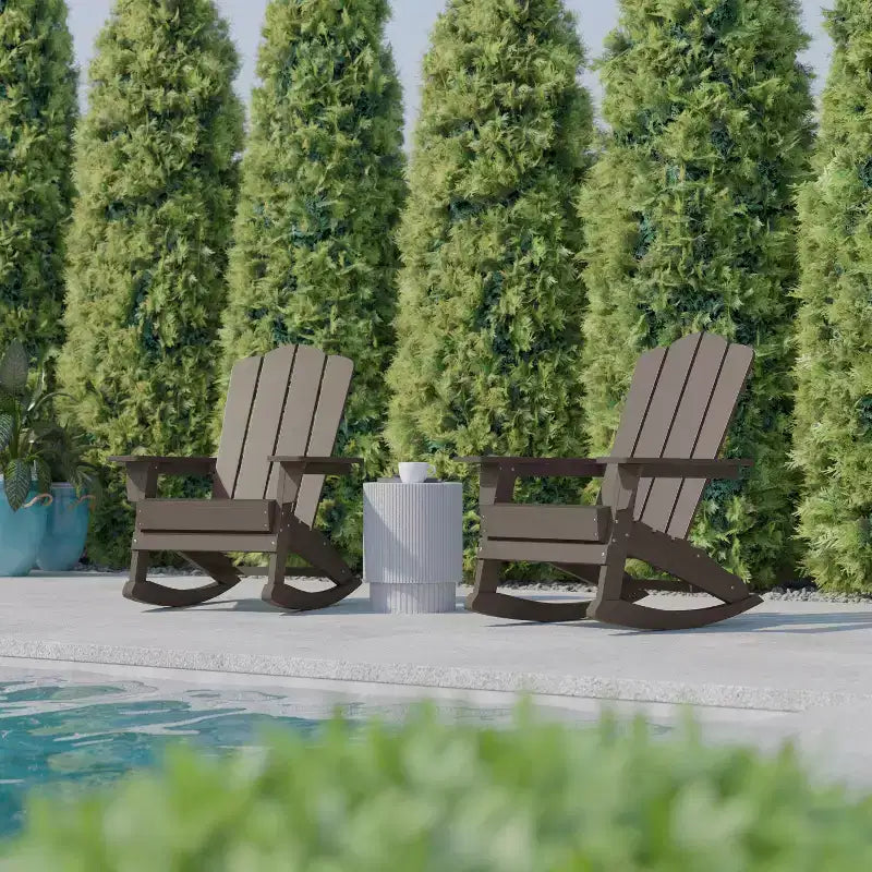 Flash Furniture Newport Sedia a dondolo Adirondack con portabicchieri, Sedia a dondolo Adirondack in HDPE resistente alle intemperie, Set di 2