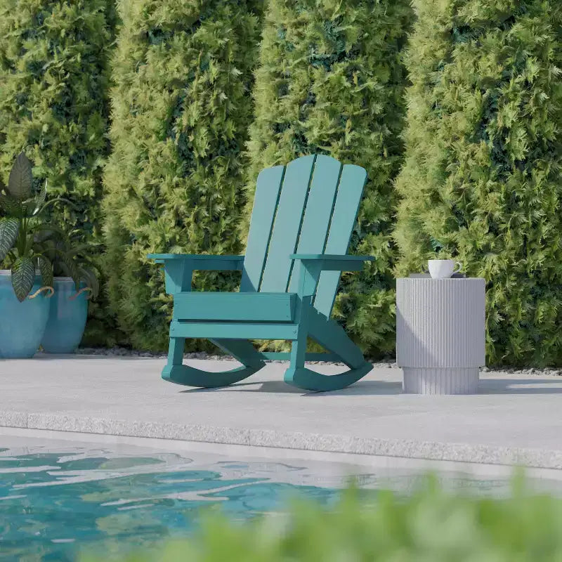 Sedia a dondolo Adirondack Newport di Flash Furniture con portabicchieri, sedia a dondolo Adirondack in HDPE resistente alle intemperie