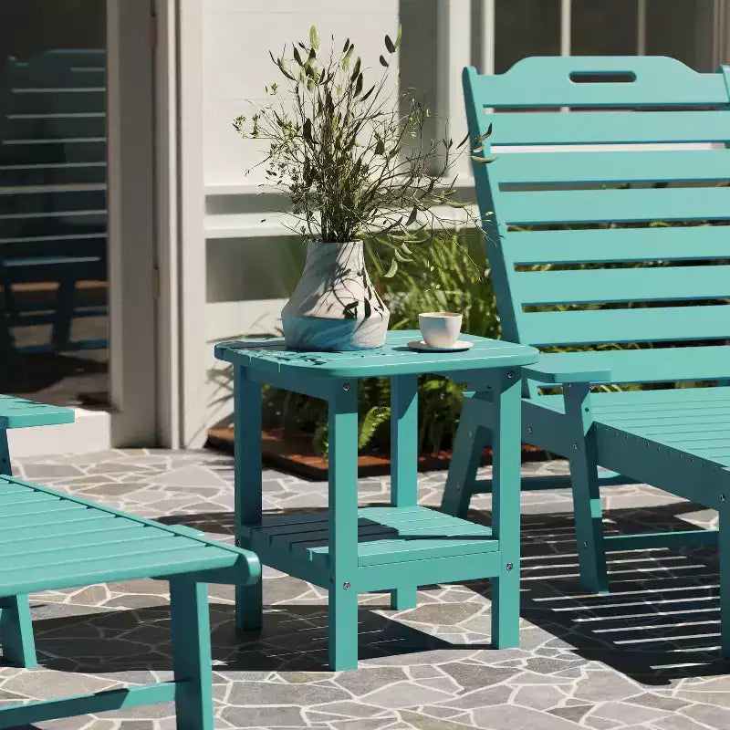 Merrick Lane Tavolino laterale Adirondack a 2 ripiani, Tavolino d'appoggio per interni/esterni in HDPE resistente a tutte le stagioni