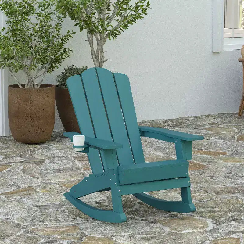 Merrick Lane Sedia a dondolo Adirondack con portabicchieri, sedia da interni/esterni in HDPE per tutte le stagioni