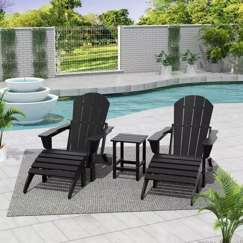 WestinTrends Malibu Sedie Pieghevoli Poly Adirondack da Esterno in HDPE con Pouf e Tavolino Laterale (Set Conversazione da 5 Pezzi)