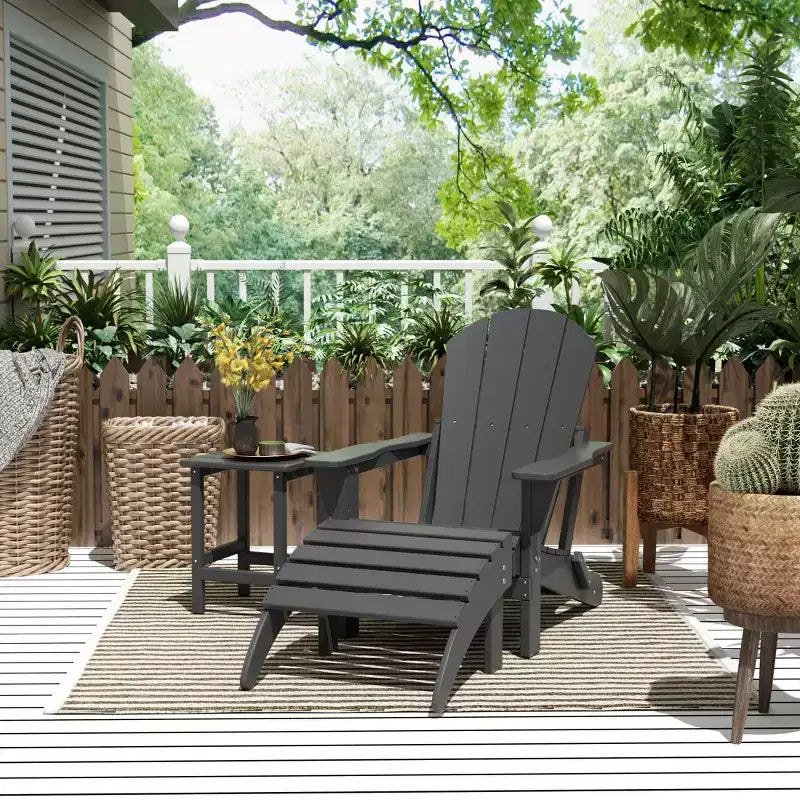 WestinTrends Malibu Set pieghevole da esterno 3 pezzi in HDPE: sedia Adirondack con ottomana e tavolino laterale