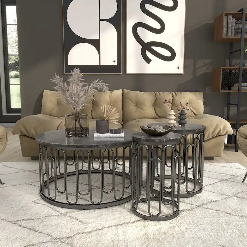 Set da 3 pezzi Lars Modern con tavolo rotondo, ripiano in marmo, robusta base decorativa in metallo di Furniture of America