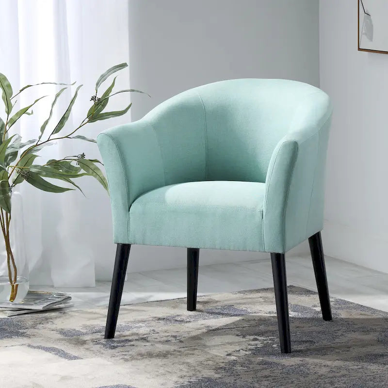 Poltrona in tessuto Augustenborg di Carson Carrington di Christopher Knight Home