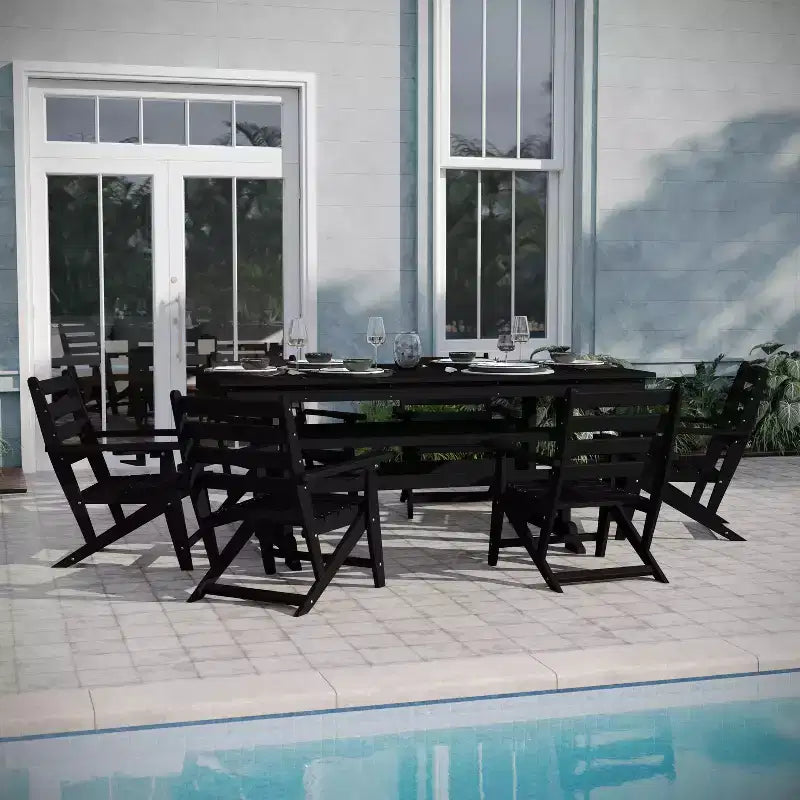 Set da pranzo Adirondack Emma e Oliver 7 pz con tavolo rettangolare 72" da interni/esterni in HDPE riciclato e 6 sedie con portabicchieri
