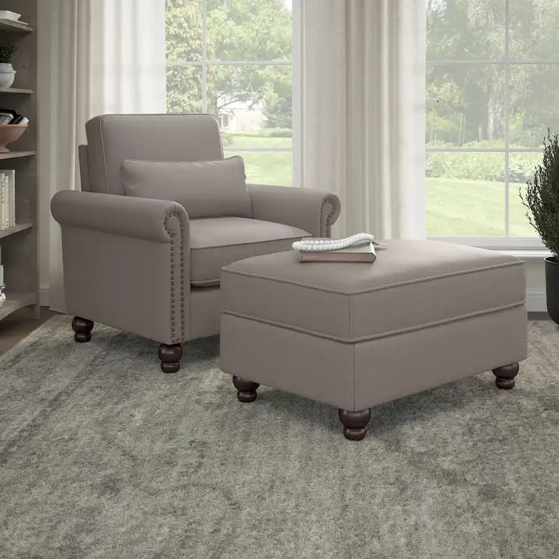 Poltrona con poggiapiedi Coventry di Bush Furniture