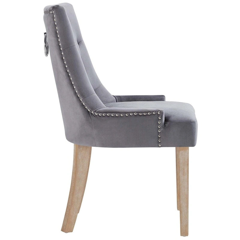 Sedia da pranzo imbottita in velluto trapuntato con borchie decorative, colore nero
