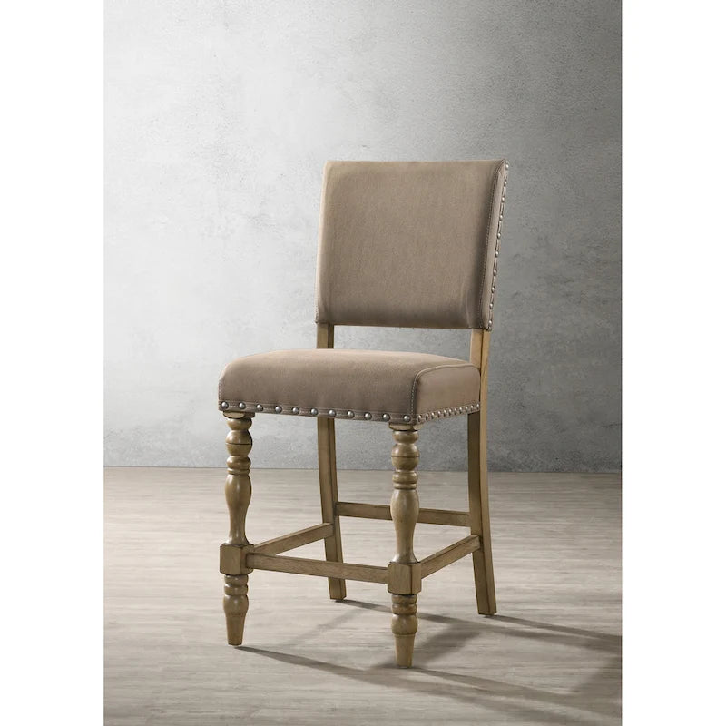 Set da pranzo ad altezza bancone Roundhill Furniture Birmingham da 6 pezzi con tavolo con finitura Driftwood e sedie con borchie