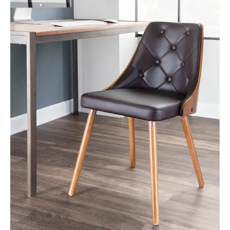 Sedia da pranzo in legno di noce moderno di metà secolo Carson Carrington Arvika - N/A