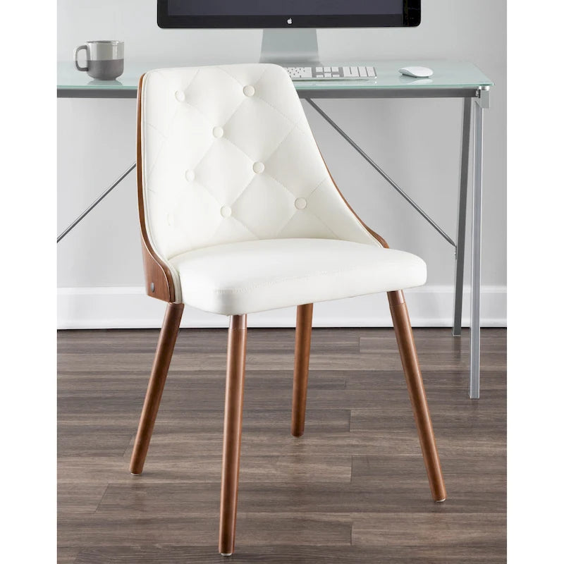 Sedia da pranzo in legno di noce moderno di metà secolo Carson Carrington Arvika - N/A