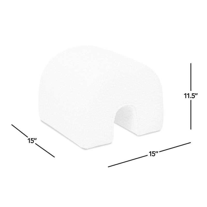 Pouf poggiapiedi arcuato rivestito in finto sherpa Bridge 16 Boucle