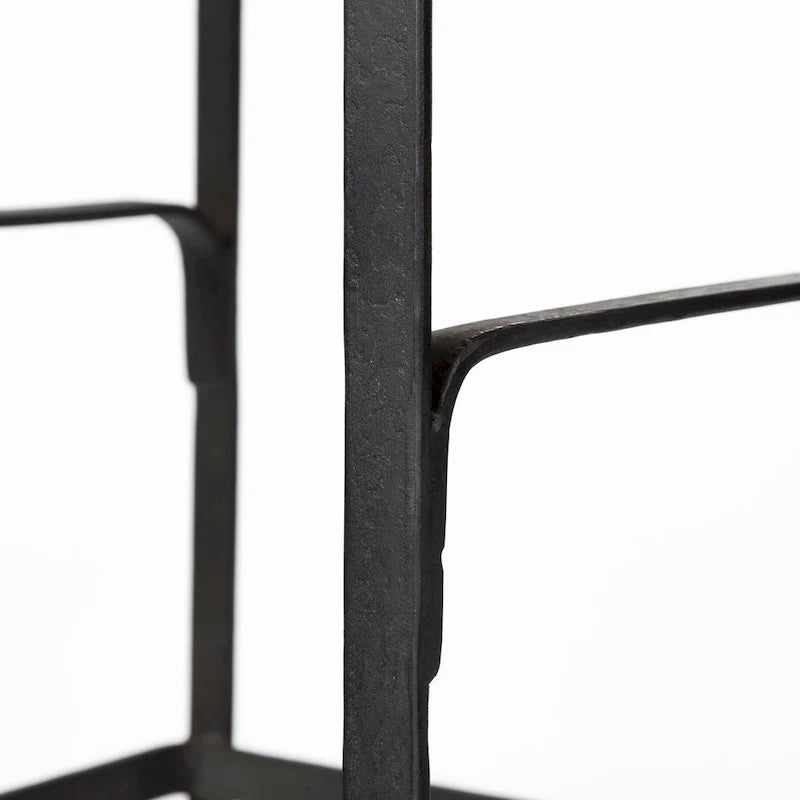 Sgabello da banco Conan con seduta in legno massiccio marrone medio e telaio in metallo nero - 15,0L x 16,0P x 25,0A
