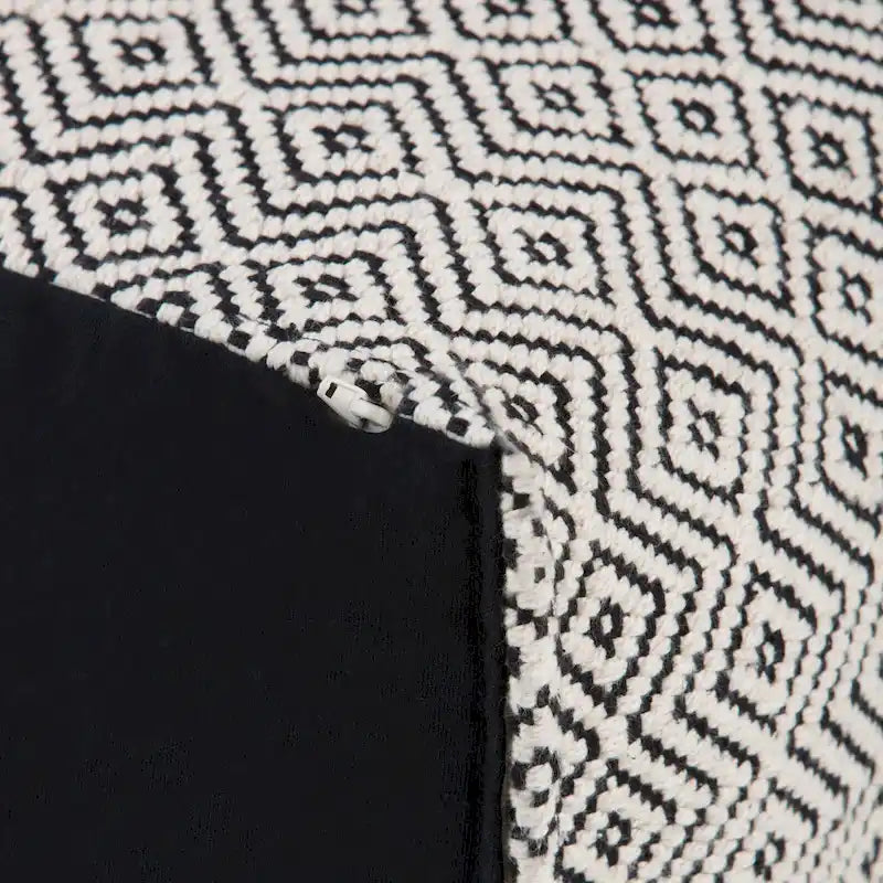 Pouf quadrato boho Dougan WYNDENHALL