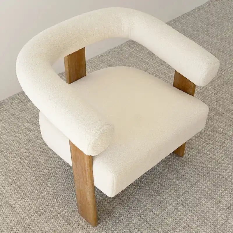 Poltrona imbottita in boucle